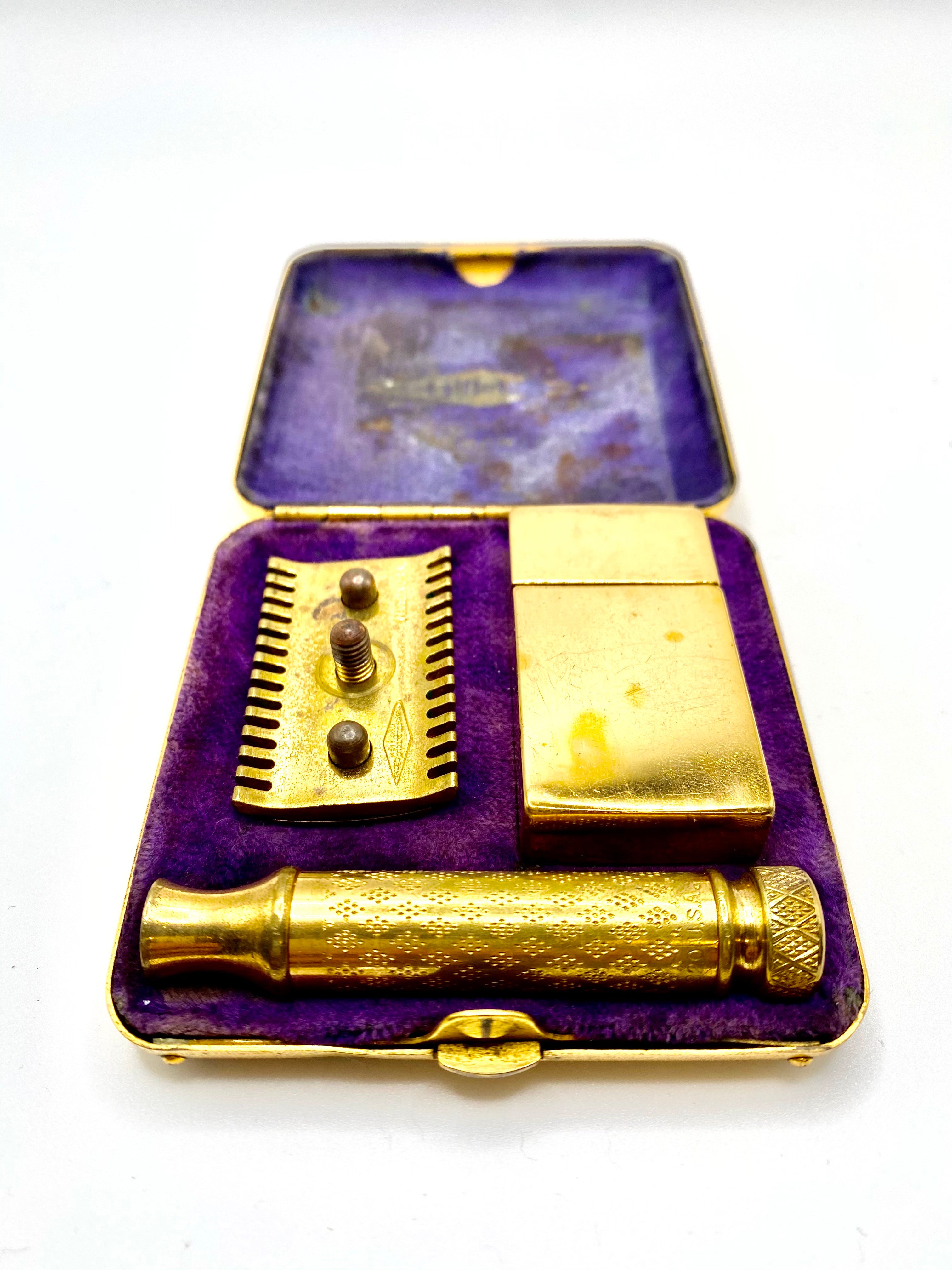 1930-1940 buy Gillette razor set.