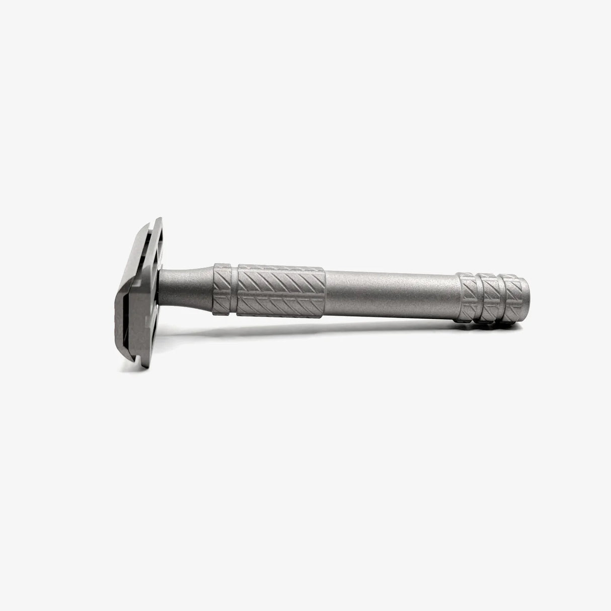 Aylsworth - APEX-Ti Titanium Double Edge Safety Razor - Satin Finish