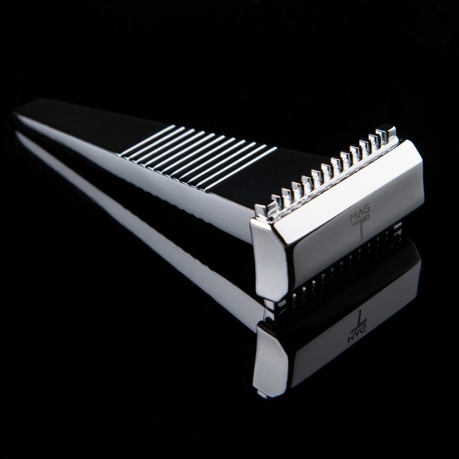 MAG T - Delta Magnetic Open Comb Double Edge Safety Razor – The