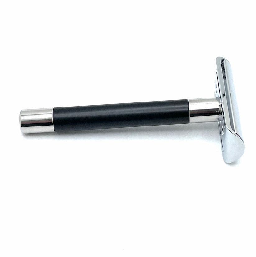 Razolution - Double Edge Safety Razor - Matte Black Handle