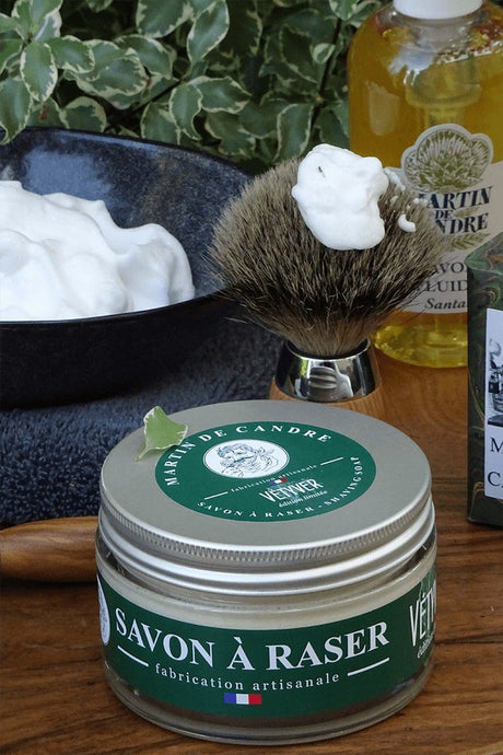 Martin de Candre Vetyver (vetiver) Shaving Soap 200g - Artisan Soap & 100% Vegan    Description LIMITED EDITION Martin de Candre Vetyver (Vetiver) Shaving Soap  Martin de Candre, artisan soap maker based in Fontevraud l’Abbaye, rural France, the maker of some of the worlds finest shaving soaps. Vétyver or Vetiver Shaving Soap benefits from a deep, masculine scent that has a light smokey base with lots of fragrant, grassy, greenery including lemongrass and citronella. Martin de Candre.